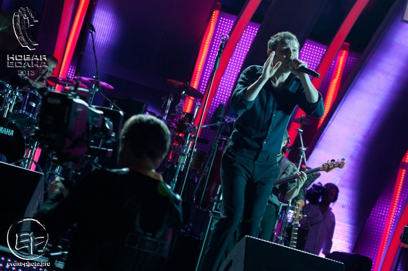 Вакарчук на концерті Агутіна