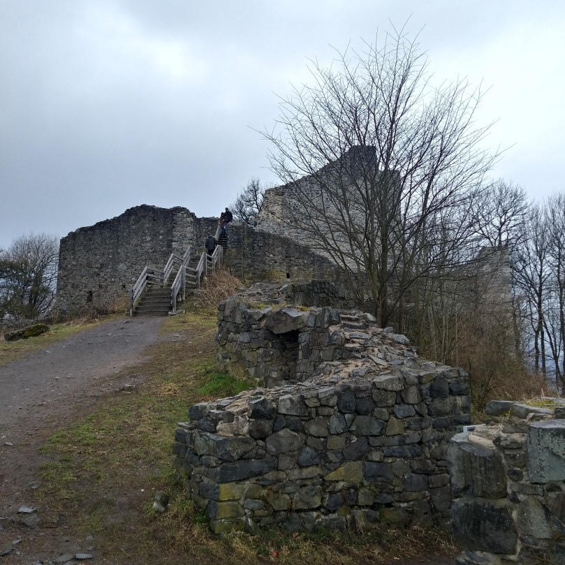 Руїни Льовенбургу ззовні